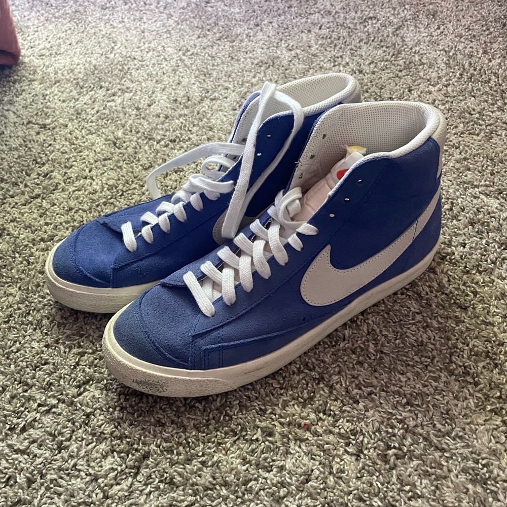 Mens nike blazers